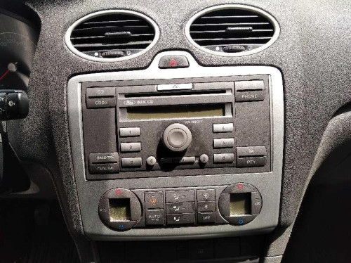  FORD FOCUS BERLINA (CAP) 