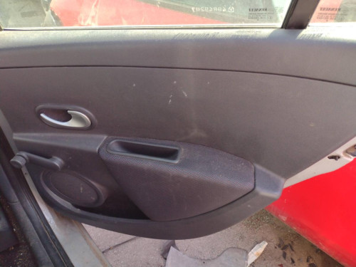  RENAULT CLIO III 