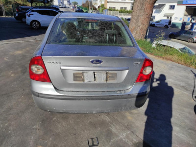 FORD FOCUS BERLINA (CAP)
