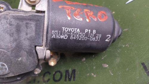 MOTOR LIMPIA DELANTERO Toyota LAND CRUISER (J9) 