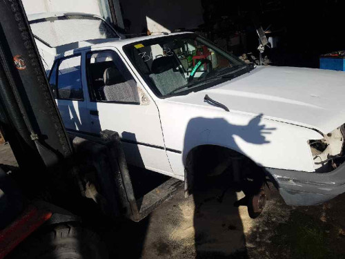 PEUGEOT 205 BERLINA — автомобиль-донор на запчасти 
