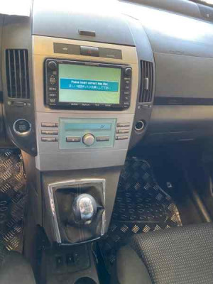 TOYOTA COROLLA VERSO (R1)