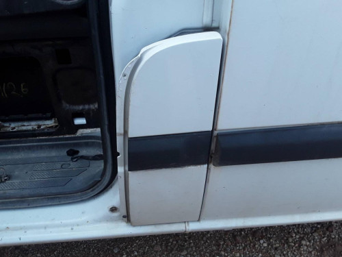 TAPA EXTERIOR COMBUSTIBLE Mercedes-Benz VITO BASIC-KOMBI (639) 