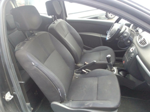  RENAULT CLIO III 