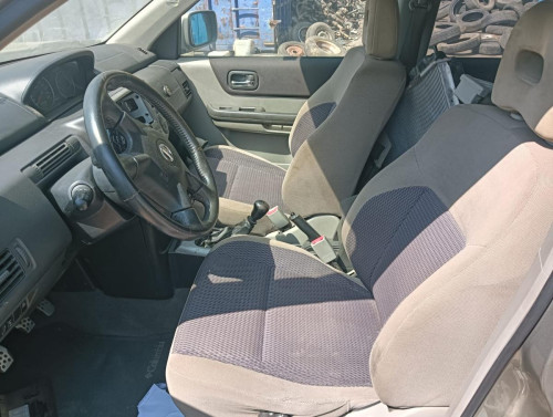 NISSAN X-TRAIL (T30) — vehículo donante para recambios 