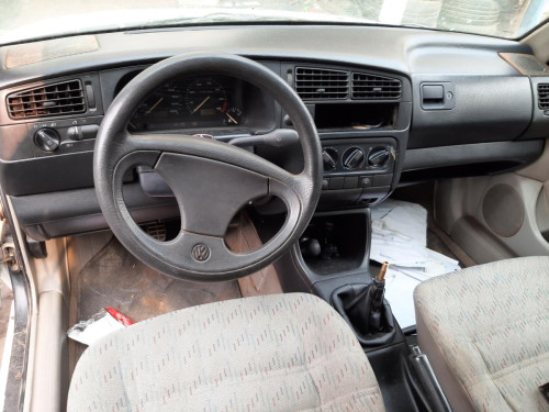 VOLKSWAGEN GOLF III (1H1)(11.1991) — vehículo donante para recambios 