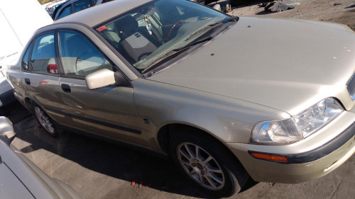 VOLVO S40 BERLINA — Donor Vehicle for Used Parts 