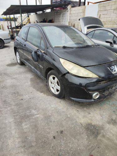 PEUGEOT 207 — автомобиль-донор на запчасти 