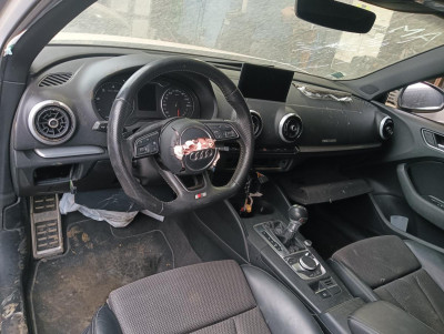 AUDI A3 (8VK)