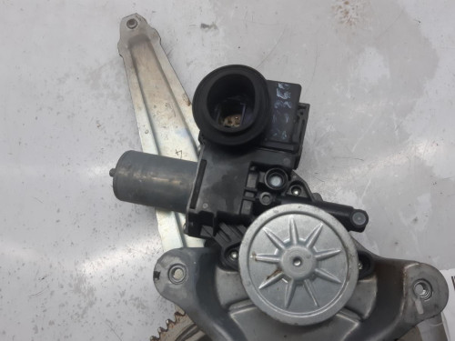 ELEVALUNAS TRASERO DERECHO Lexus IS (AVE30/GSE30) 