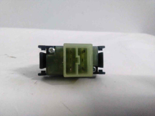  INTERRUPTOR Mercedes-Benz CLASE C (BM 202) BERLINA 