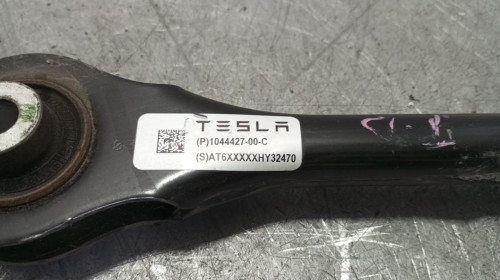 BRAZO SUSPENSION SUPERIOR TRASERO IZQUIERDO TESLA MODEL 3 