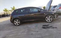 SEAT LEON (1P1)