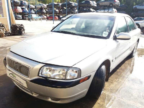  VOLVO S80 BERLINA 