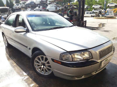 VOLVO S80 BERLINA