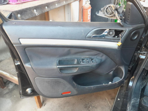  SKODA OCTAVIA BERLINA (1Z3) 