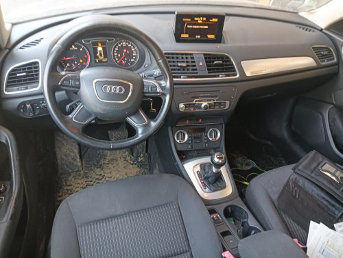  AUDI Q3 (8UB) 