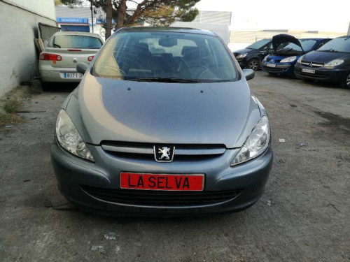 PEUGEOT 307 (S1)(04.2001) — vehículo donante para recambios 