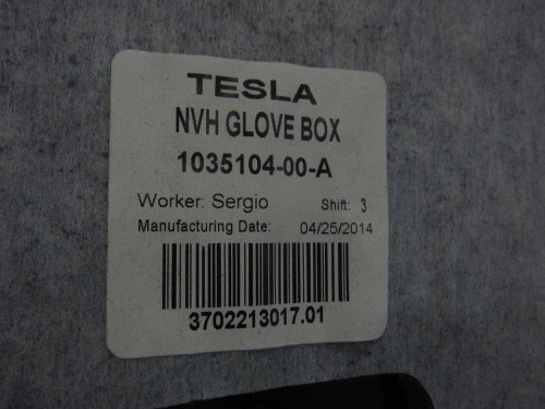 GUANTERA, TESLA, MODEL S 