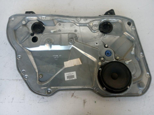 ELEVALUNAS DELANTERO IZQUIERDO SEAT CORDOBA BERLINA (6L2) 