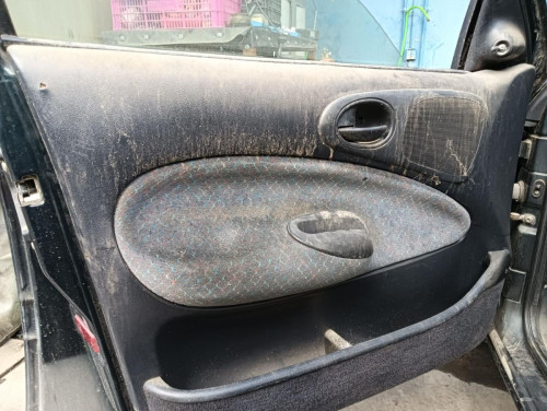 FORD ESCORT BERL./TURNIER — автомобиль-донор на запчасти 