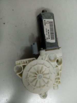 MOTOR ELEVALUNAS DELANTERO IZQUIERDO, PEUGEOT, 307 BREAK / SW (S1)(04.2002)