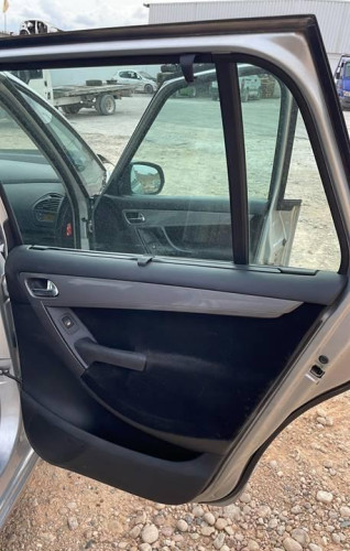 CITROEN C4 PICASSO — vehículo donante para recambios 
