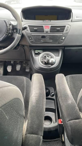 CITROEN C4 PICASSO — vehículo donante para recambios 