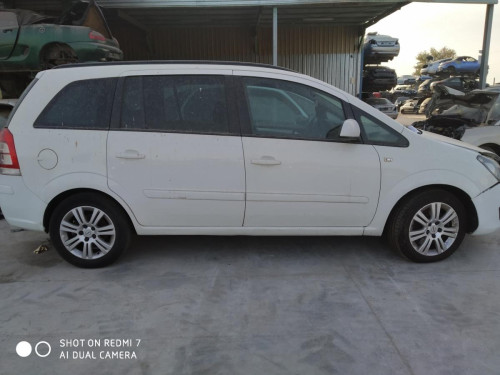  OPEL ZAFIRA B 