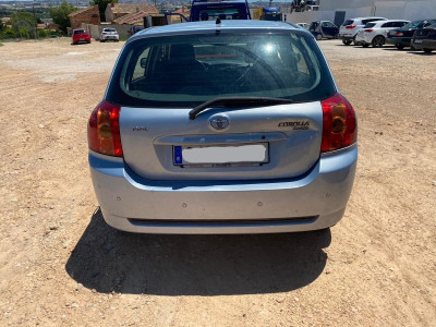 TOYOTA COROLLA (E12)