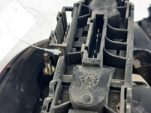 PILOTO TRASERO DERECHO SEAT CORDOBA BERLINA (6K2) 