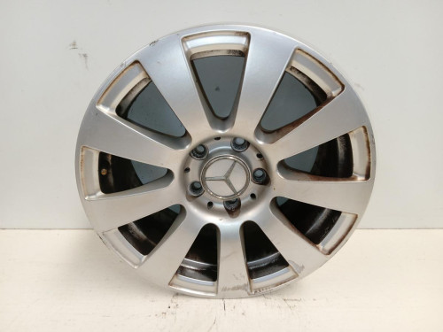 LLANTA Mercedes-Benz CLASE E (BM 212) FAMILIAR 
