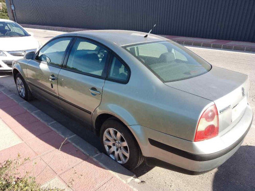 MOTOR LIMPIA DELANTERO Volkswagen PASSAT BERLINA (3B3) 