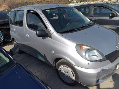 TOYOTA YARIS VERSO (NCP2/NLP2)