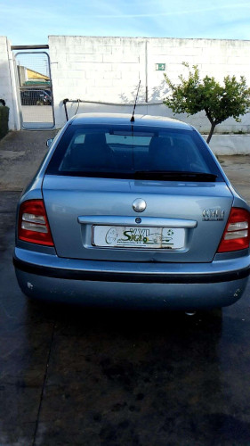  Skoda Octavia Berlina (1U2) (2000->2009) 