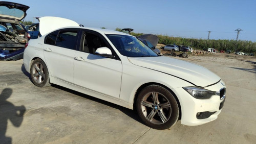  BMW SERIE 3 BERLINA (F30) 