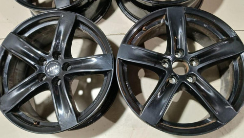  JUEGO LLANTAS KIA SORENTO R (XM) 