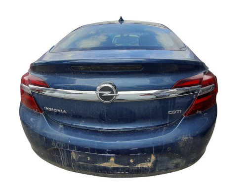  OPEL INSIGNIA BERLINA 