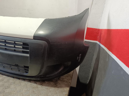 PARAGOLPES DELANTERO 