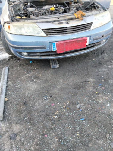 PARAGOLPES DELANTERO Renault LAGUNA II (BG0) 