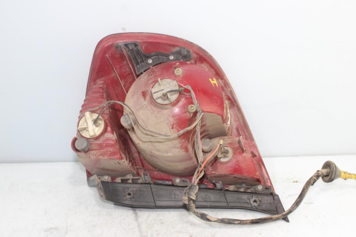 PILOTO TRASERO IZQUIERDO 
