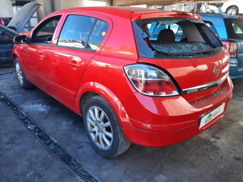 OPEL ASTRA H BERLINA — автомобиль-донор на запчасти 