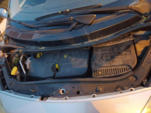  Renault Scenic II (JM)(2003->) SIN IDENTIFICAR 