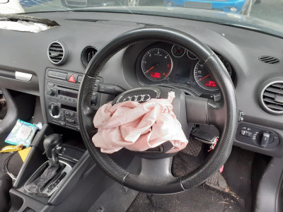 VOLANTE, AUDI, A3 SPORTBACK (8PA)