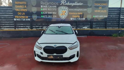  BMW SERIE 1 BERLINA (F40) 