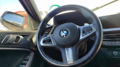 BMW SERIE 1 BERLINA (F40)