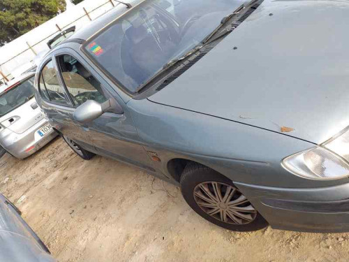  RENAULT MEGANE I BERL./ BERL. CON PORTÓN (BA0) 