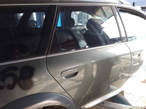 PUERTA TRASERA DERECHA Audi A6 AVANT (4B5) 
