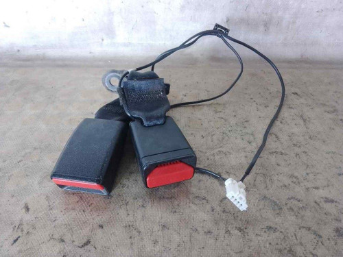 ENGANCHE CINTURON TRASERO DERECHO Citroen C3 