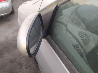 RETROVISOR IZQUIERDO